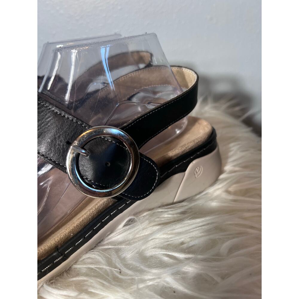 Suave Portugal Black Strappy Sandal Womens Size 11 Orthotic Arch Support Comfort - Picture 2 of 10